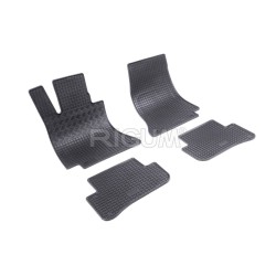 Gumové autokoberce - Mercedes-Benz C (W205), r.v. 7/2013-4/2023